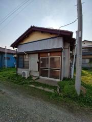 岩根進藤貸家