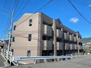 Riverside Court
