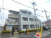 長八館