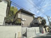 AM COURT MOMOYAMA