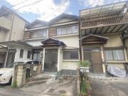 衣笠鏡石町48-82貸家