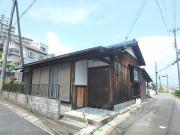 湖城が丘4-16貸家