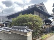 平群町下垣内貸家