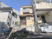 石田大山町8-17貸家