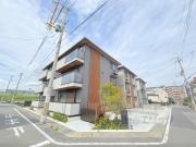 GRAMM松室吾田神町A