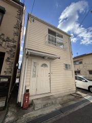 四番町3丁目貸家