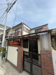 御崎町2丁目貸家