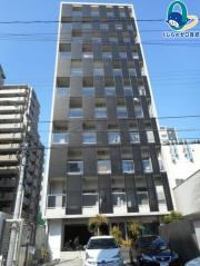 La Facade ラ・ファサード