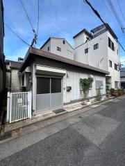 四番町6丁目貸家