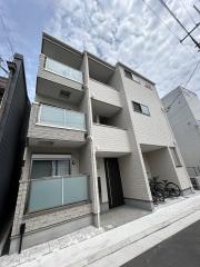 シェリル尼崎