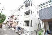 グラシアスコート長瀬