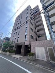 パレーシャル難波