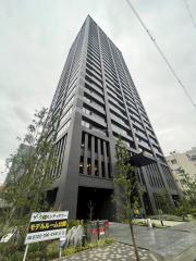 THE CROSS CITY TOWER