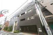 J.リヴェール学芸大学