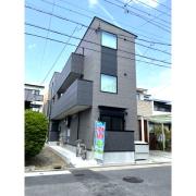 クレスト中村