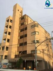 グランドヒルズ西川
