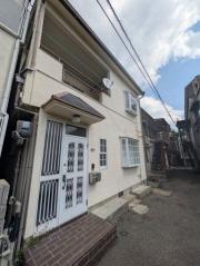 高取山町1丁目貸家