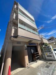 ラフレシア岡本