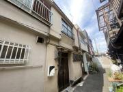 王子町3丁目貸家