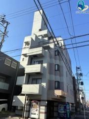 モア・ハナノキ
