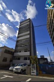 Canal East