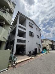 メゾンルイ