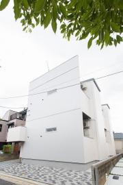 sola casa tria