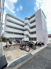 シャトラン弓木参番館