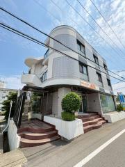 グランヴィラージュ逆瀬川