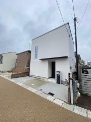 エクリュ西宮里中