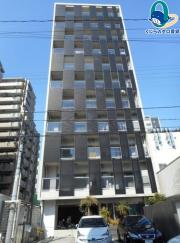 La Facade ラ・ファサード