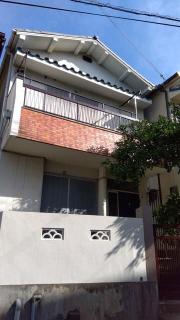 朝霧南町4丁貸家