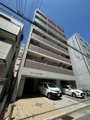 EIGHT KOBE