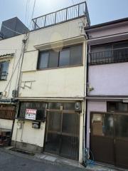 真野町借家