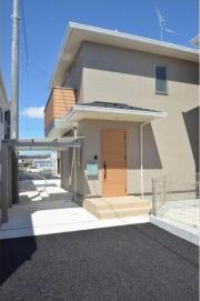 フォレストメゾン宇佐南 B棟