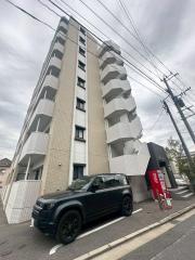 LIBTH箱崎