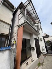 関守町2丁目貸家