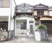勧修寺東堂田町貸家