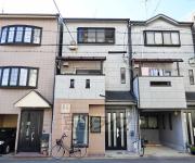 伊佐町貸家