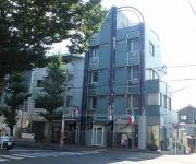 アベニュー77