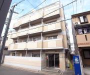 シャレー西京極