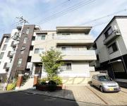 西中合町チェルシー・ハウス