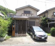 四ノ宮泉水町貸家