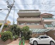 Urbis桂