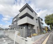 シャーメゾン西町