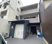 ドーリアNIJO駅東