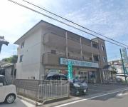 八番館