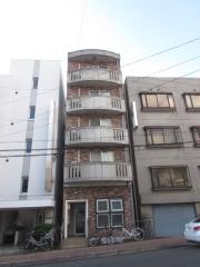 フリーダム平野