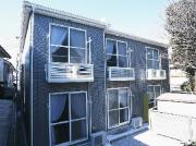 レオパレスルミエール