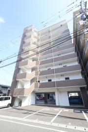 ドゥ・アンディオール ファースト